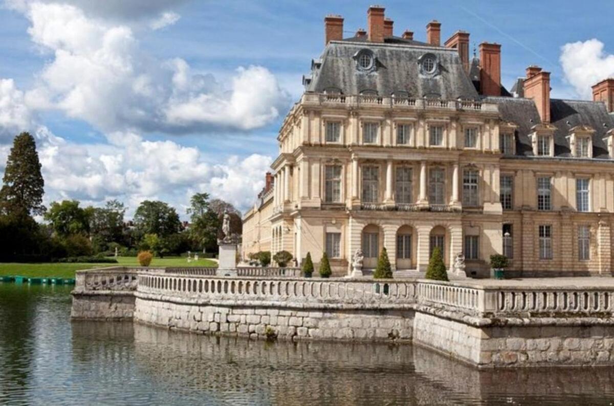 Zanzibar - 15 Min Walk To Fontainebleau Chateau Avon Екстер'єр фото